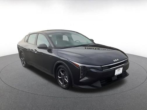 Interstellar Gray 2025 Kia K4 LXS