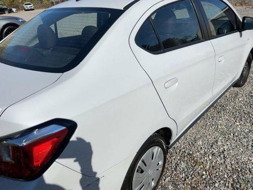 2024 Mitsubishi Mirage G4 ES