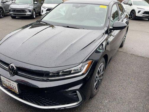 2025 Volkswagen Jetta 1.5T SE