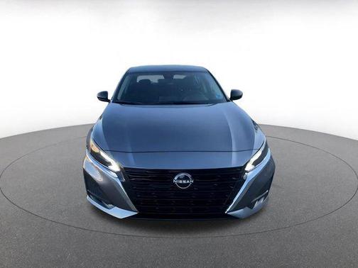 Gun Metallic 2025 Nissan Altima SV FWD