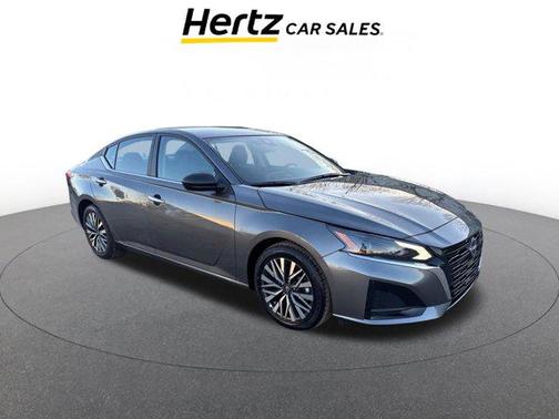 Gun Metallic 2025 Nissan Altima SV FWD