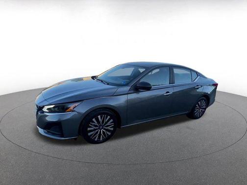 Gun Metallic 2025 Nissan Altima SV FWD