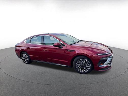 2025 Hyundai SONATA Hybrid SE