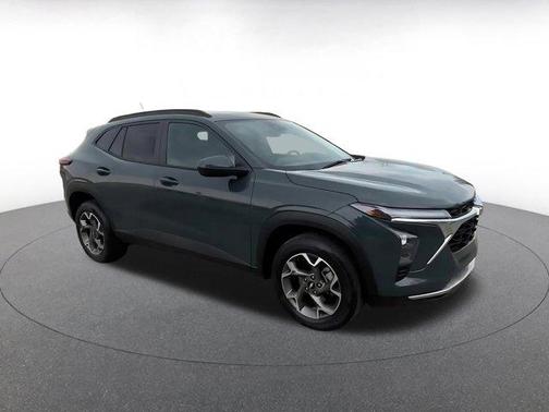 Cypress Gray 2025 Chevrolet Trax LT