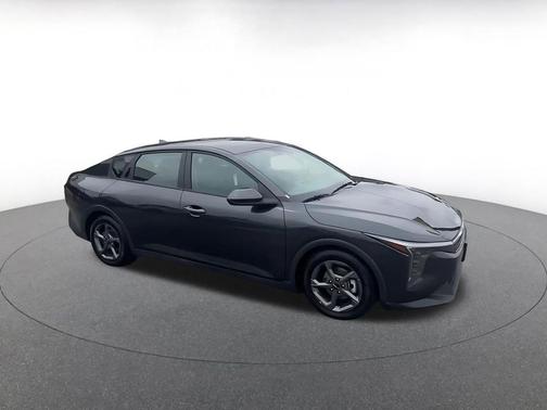 Interstellar Gray 2025 Kia K4 LXS