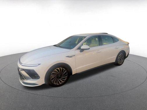 2025 Hyundai SONATA Hybrid SE