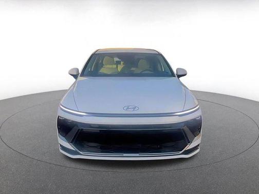 2025 Hyundai SONATA Hybrid SE