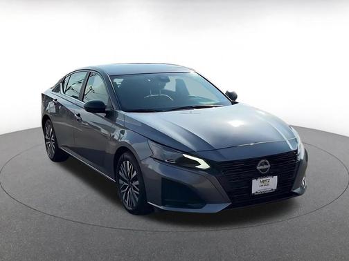 Gun Metallic 2026 Nissan Altima SV FWD