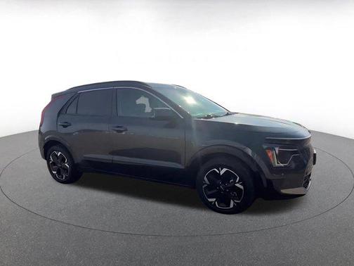 Graphite Gray 2023 Kia Niro EV Wind