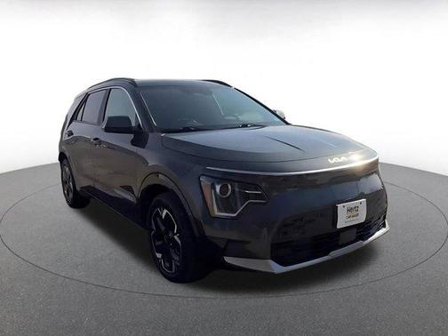 Graphite Gray 2023 Kia Niro EV Wind