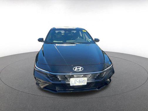2025 Hyundai ELANTRA HEV Limited