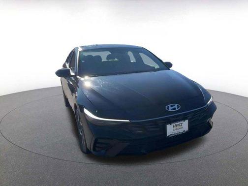 2025 Hyundai ELANTRA HEV Limited