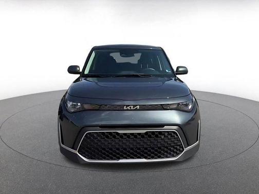 Gravity Gray 2025 Kia Soul LX
