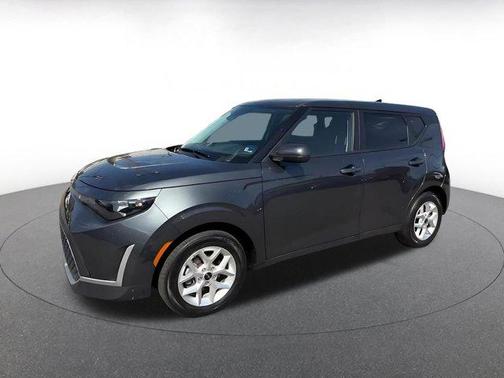 Gravity Gray 2025 Kia Soul LX