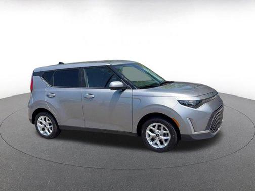 Steel Gray 2025 Kia Soul LX