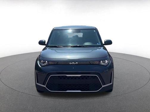 Gravity Gray 2025 Kia Soul LX