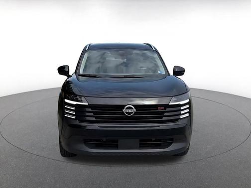 Super Black 2026 Nissan Kicks SR