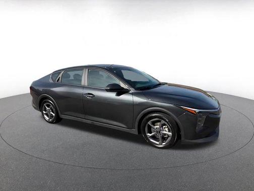 Interstellar Gray 2025 Kia K4 LXS