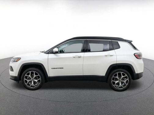 Bright White Clearcoat 2025 Jeep Compass Limited