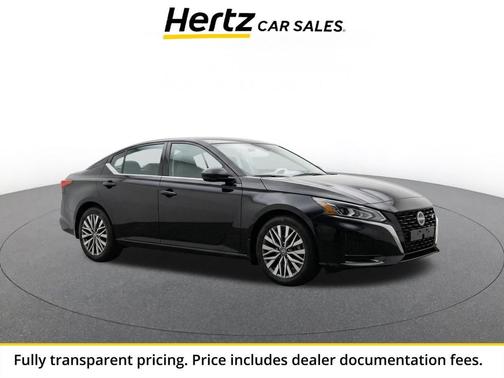 Super Black 2025 Nissan Altima SV FWD