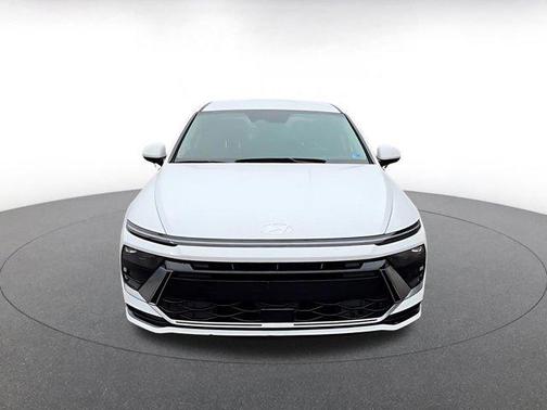 2024 Hyundai SONATA Hybrid SE