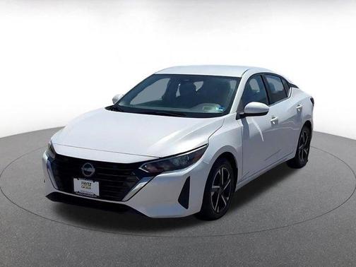 Aspen White Tricoat 2024 Nissan Sentra SV