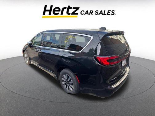 2023 Chrysler Pacifica Hybrid Limited