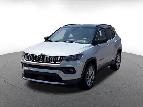Silver Zynith Metallic Clearcoat 2025 Jeep Compass Limited