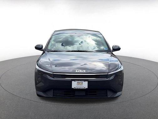 Interstellar Gray 2025 Kia K4 LXS