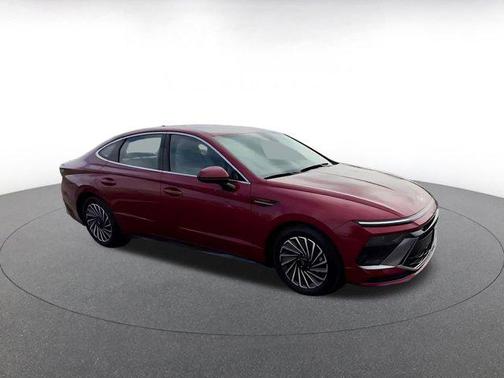 2025 Hyundai SONATA Hybrid SE