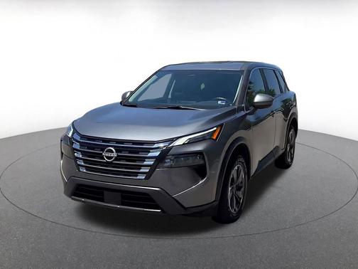 Gun Metallic 2025 Nissan Rogue SV