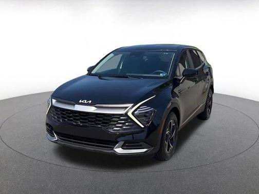 Ebony Black 2025 Kia Sportage LX