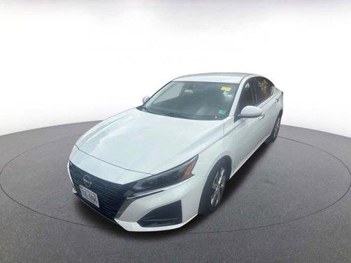 2023 Nissan Altima S FWD
