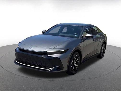 Gray 2025 Toyota Crown XLE