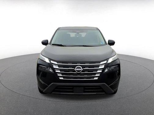 Super Black 2025 Nissan Rogue SV