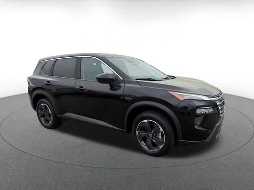 Super Black 2025 Nissan Rogue SV