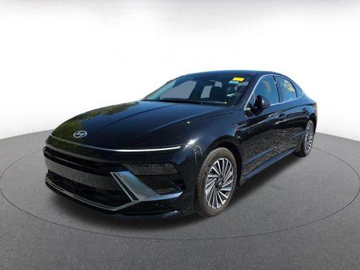 2024 Hyundai SONATA Hybrid SE
