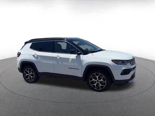 Bright White Clearcoat 2025 Jeep Compass Limited