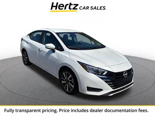 Aspen White Tricoat 2025 Nissan Versa 1.6 SV