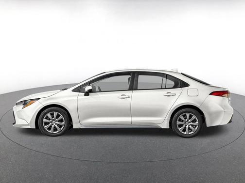 Ice Cap 2025 Toyota Corolla LE