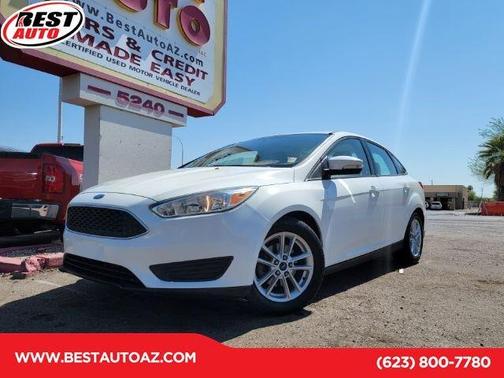 Photo 1 of 32 of 2015 Ford Focus SE