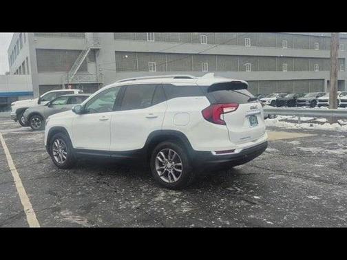 2023 GMC Terrain SLT