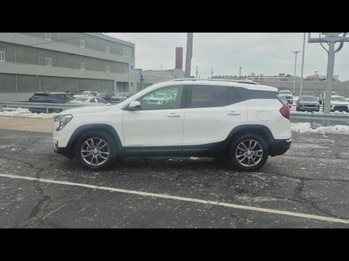 2023 GMC Terrain SLT