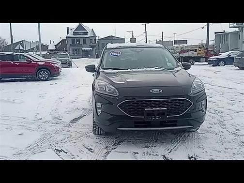 2022 Ford Escape Titanium