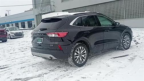 2022 Ford Escape Titanium