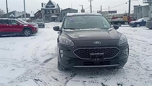 2022 Ford Escape Titanium