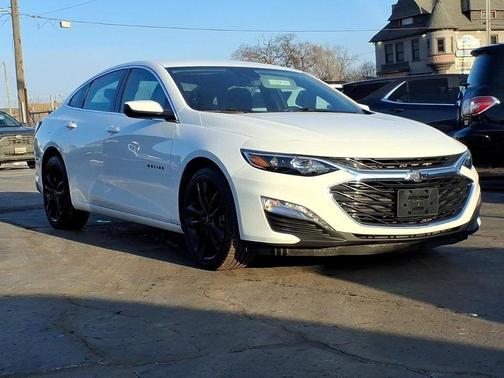 2024 Chevrolet Malibu LT
