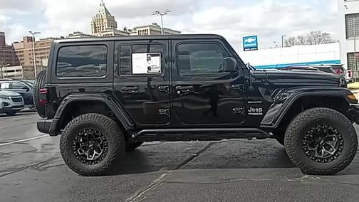 2020 Jeep Wrangler Unlimited Sahara