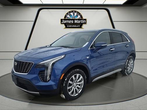 2023 Cadillac XT4 Premium Luxury