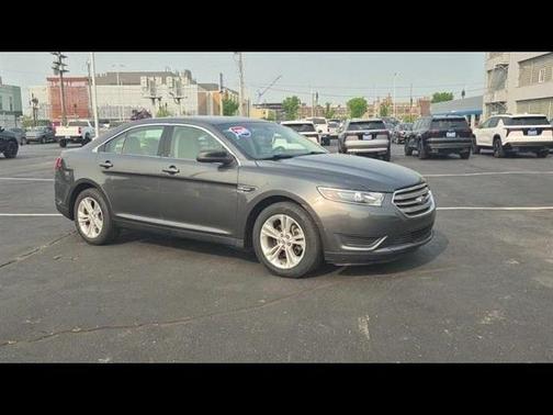 2019 Ford Taurus SE